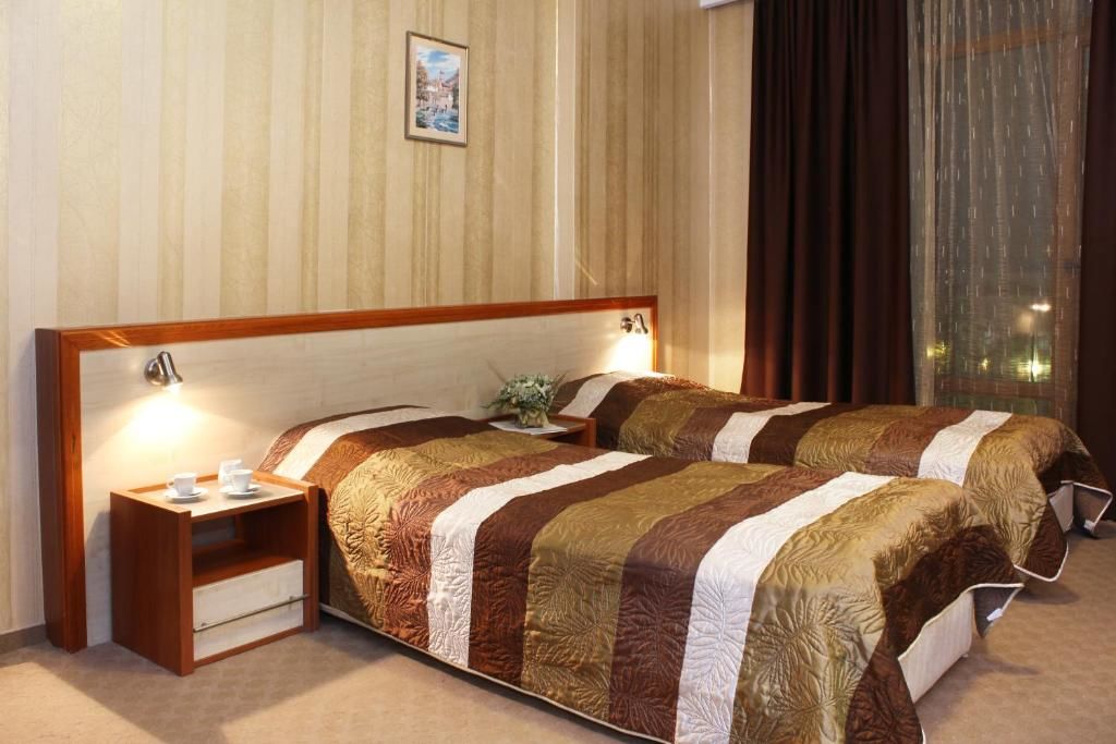 Отель Business Hotel Premier Велико-Тырново
